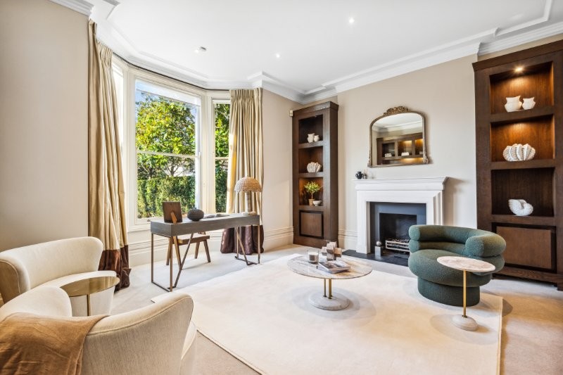 Castelnau, Barnes, London, SW13