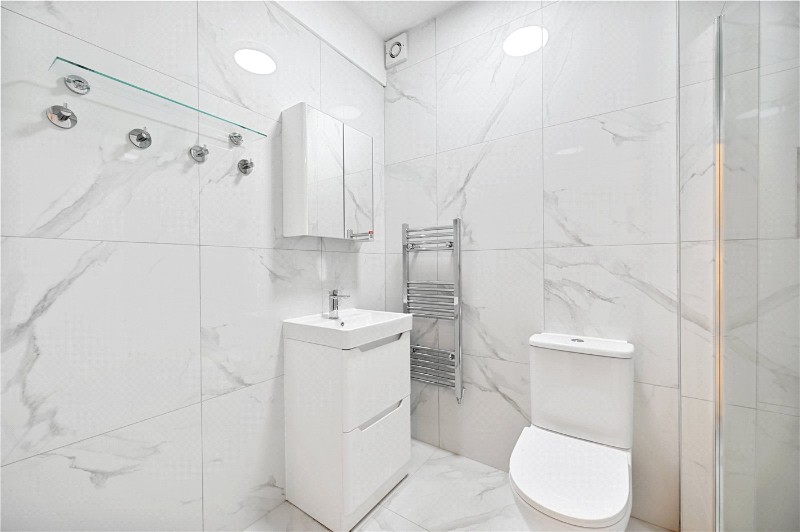 Vicarage Court, Vicarage Gate, London, W8