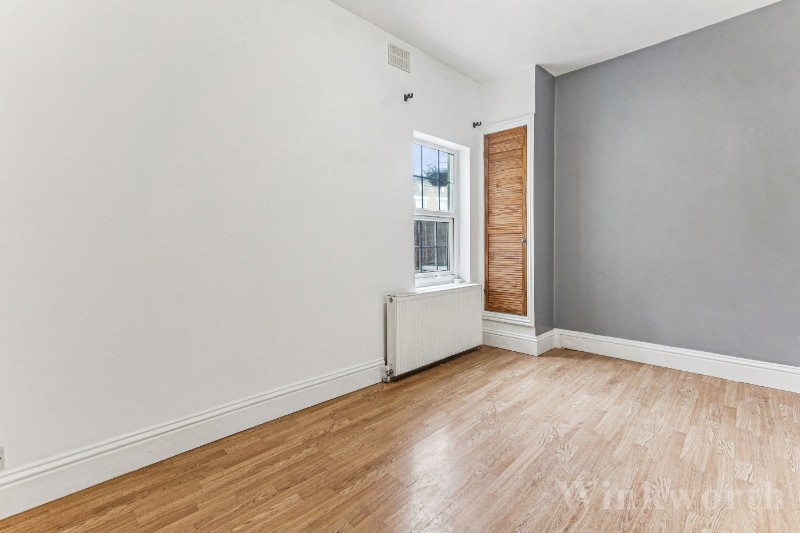 New Cross Road, London, SE14