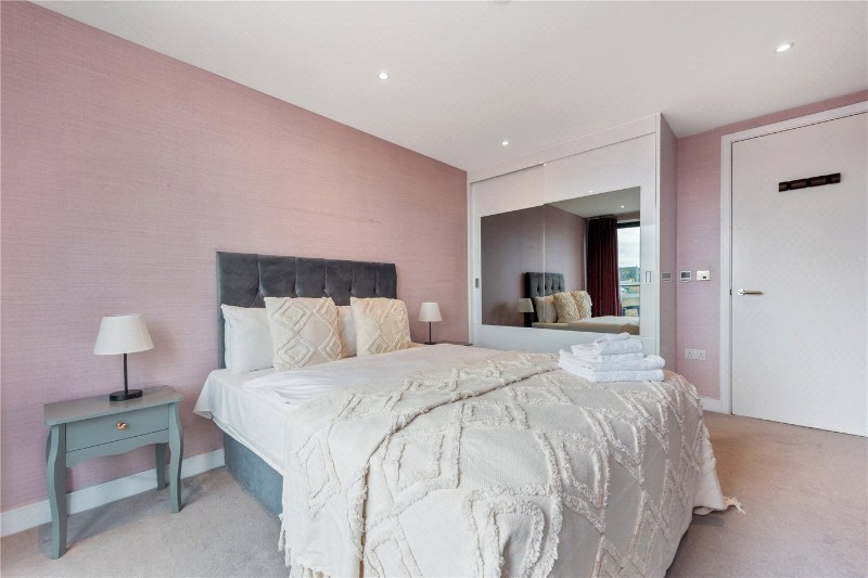 Kensington Apartments, 11 Commercial Street, London, E1