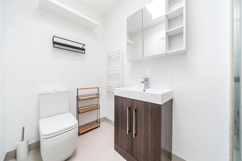 Moring Road, London, SW17