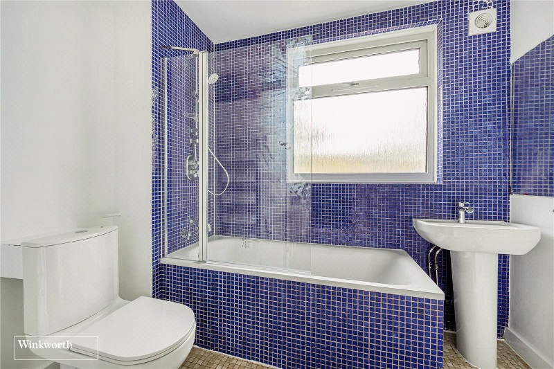 Windrush Close, Bolton Road, Chiswick, W4