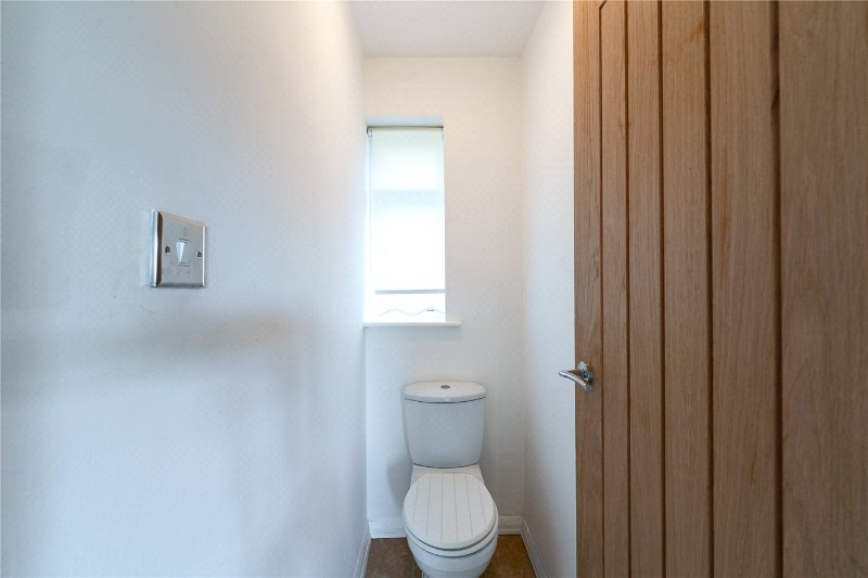 Kingswood Close, Weybridge, Surrey, KT13