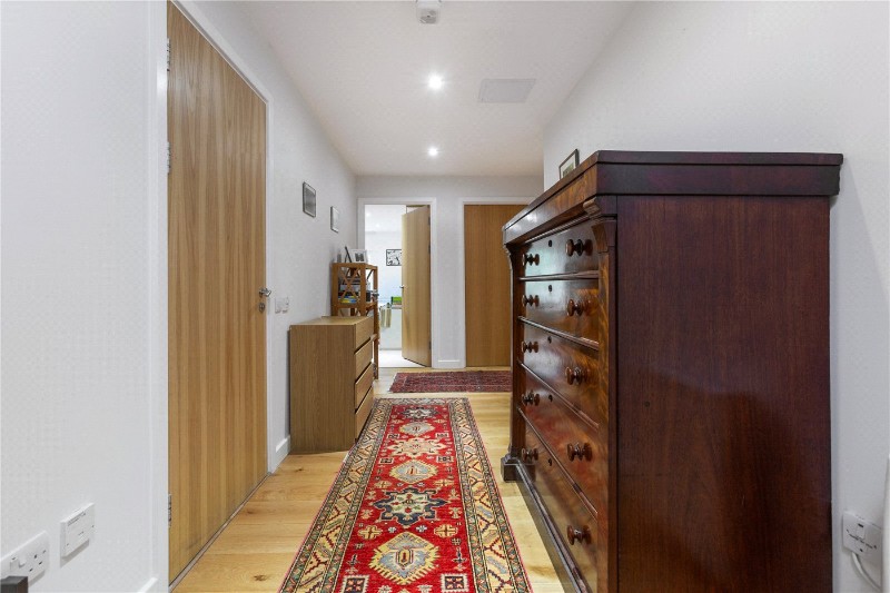 Kennington Road, London, SE11