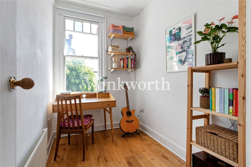 Abbotsford Avenue, London, N15
