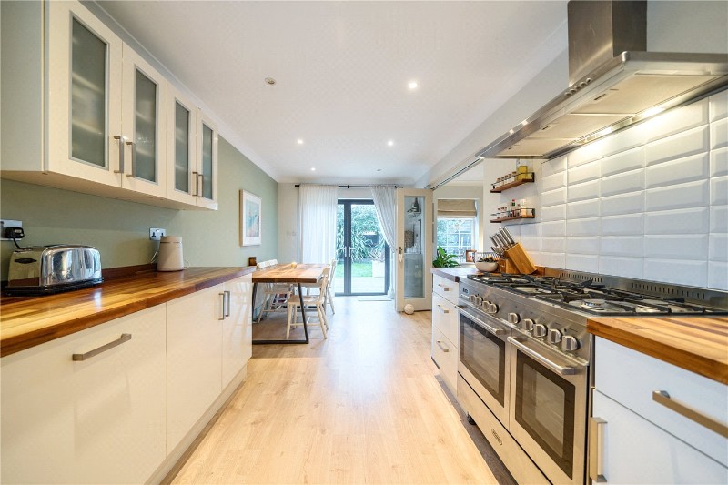 Heath Lane, Farnham, Surrey, GU9