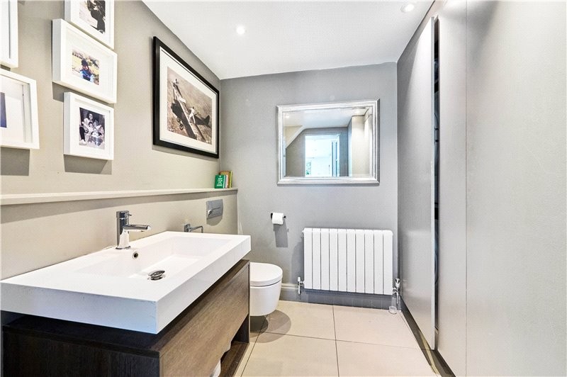 Lowther Road, Barnes, London, SW13