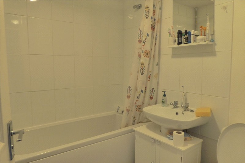 Dore Close, The Maltings, Northampton, NN3
