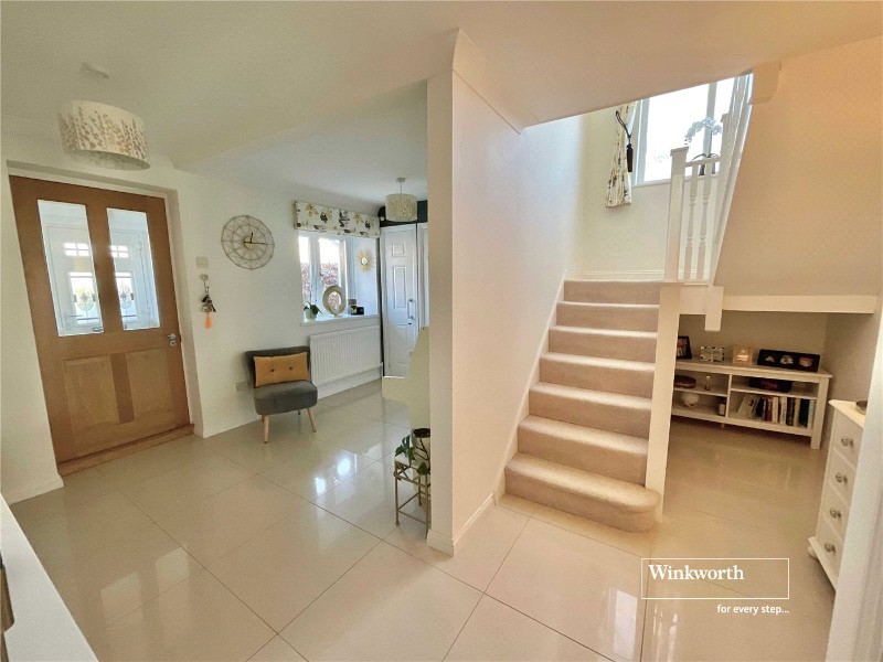 Stuart Road, Highcliffe, Dorset, BH23