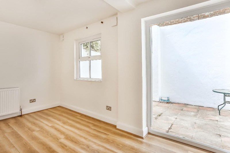 Blagrove Road, London, W10