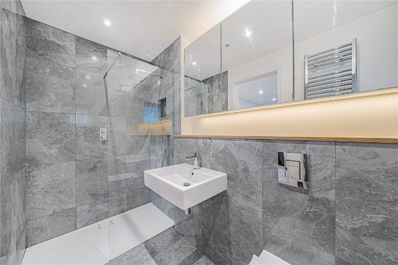 Rotherhithe Street, London, SE16