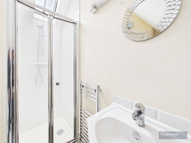 Bloomfield Road, Kingston upon Thames, KT1