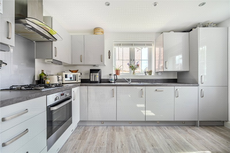 Ribston Road, Farnham, Surrey, GU9