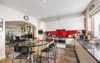 Sussex Street, London, SW1V