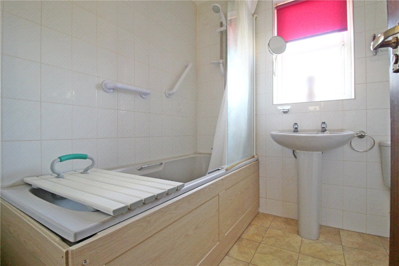 Dixons Road, Market Deeping, Peterborough, Lincolnshire, PE6