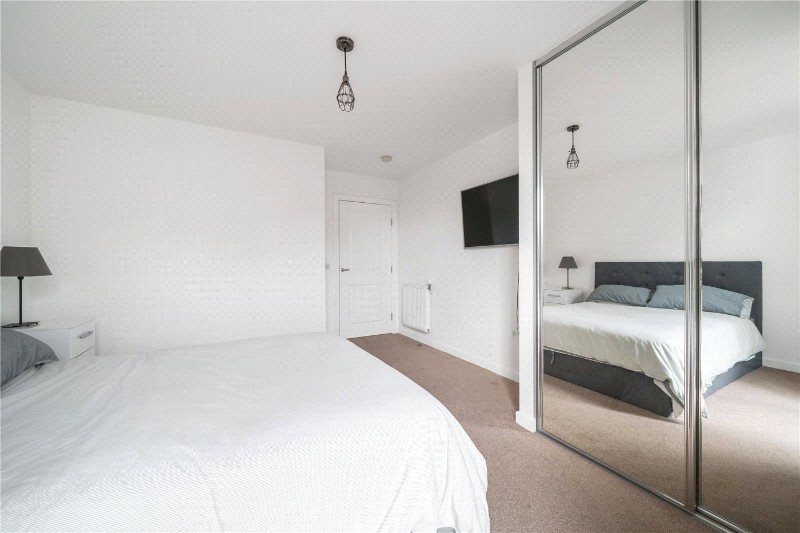 Jonzen Walk, London, E14