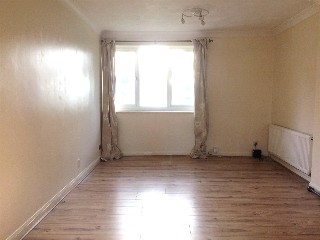 Kennet Close, Riverdene, Basingstoke, Hampshire, RG21