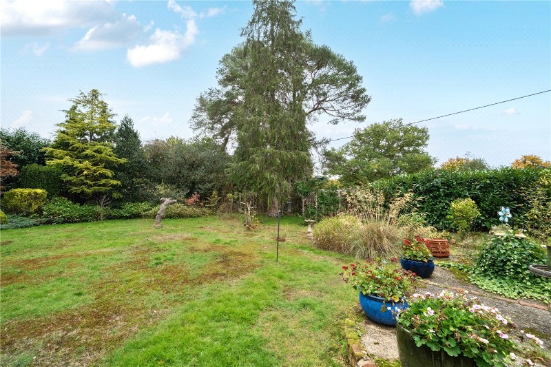 Sandy Lane, Rushmoor, Farnham, Surrey, GU10