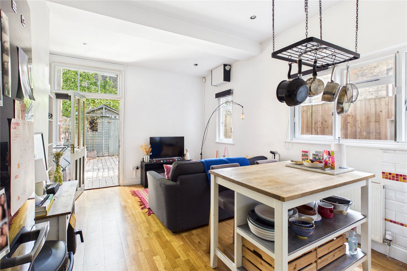 Hailsham Avenue, London, SW2