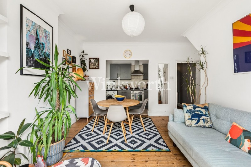 Lansdowne Road, London, N17