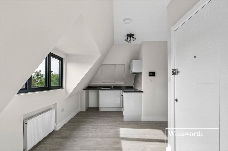 Wentworth Avenue, London, N3