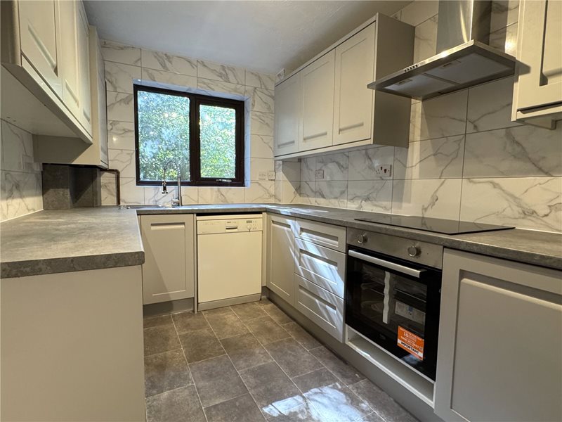 De Bohun Avenue, London, N14