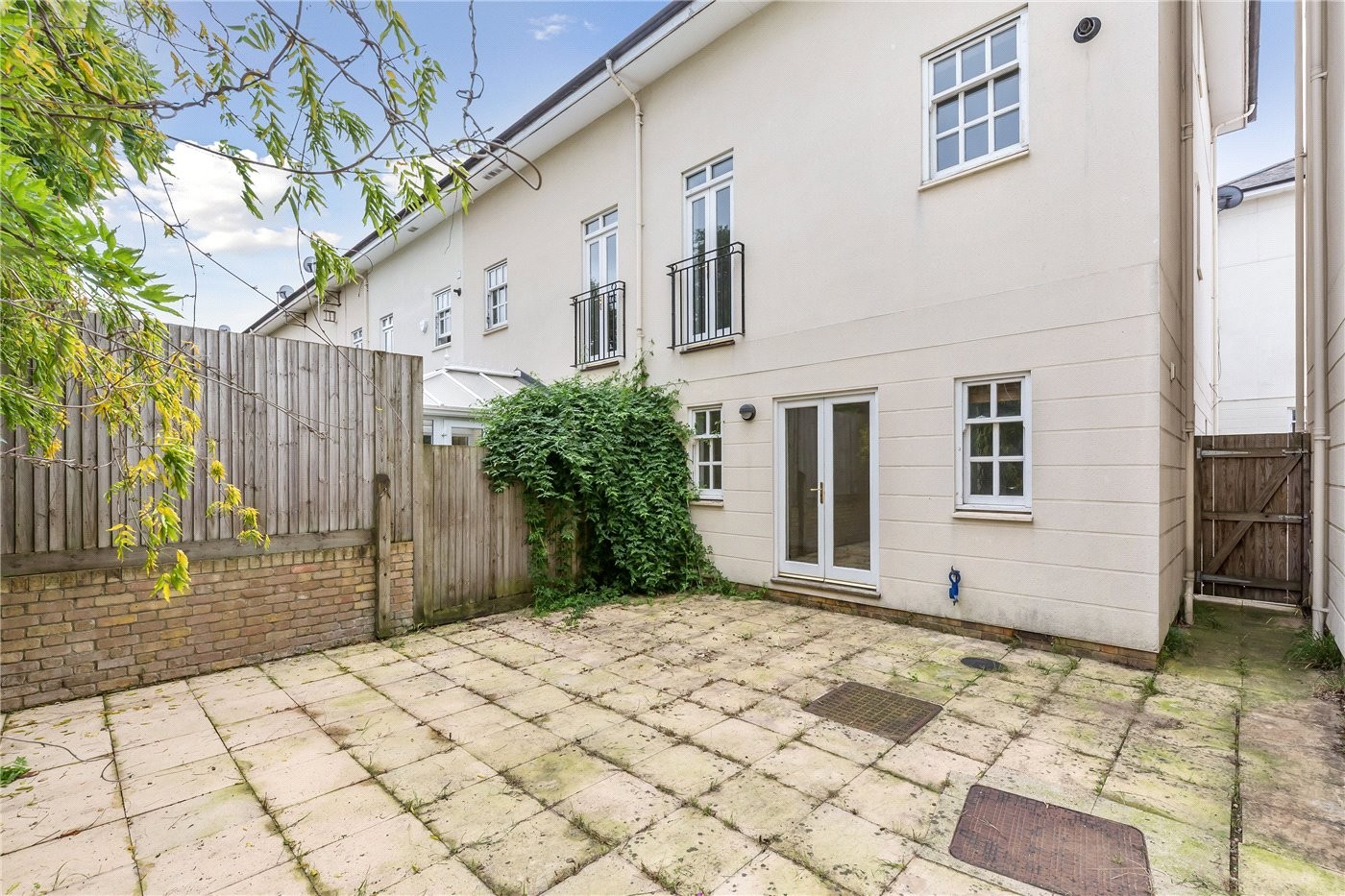 4 bedroom property for sale in Henry Tate Mews, London, SW16 (Ref