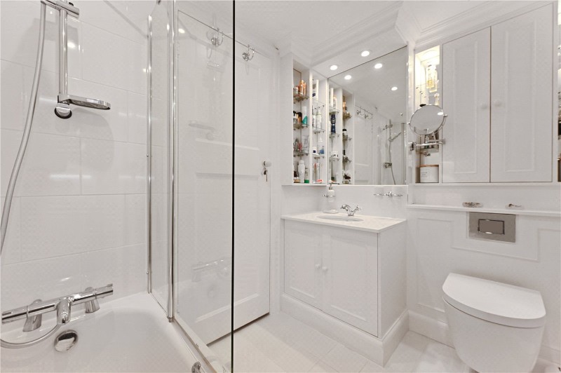 Vicarage Court, Vicarage Gate, London, W8