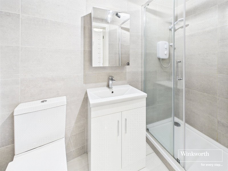 Hillview Gardens, London, NW4