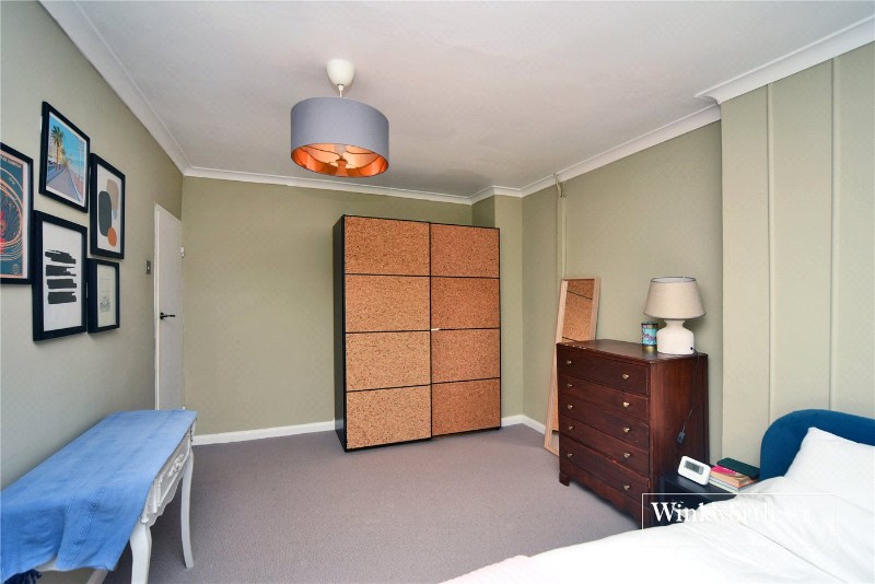 Buckland Way, Worcester Park, KT4