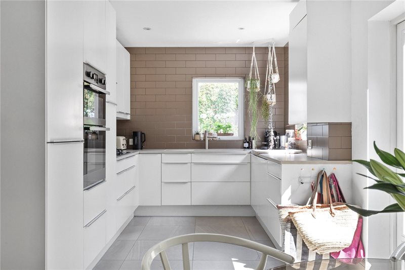 Noyna Road, London, SW17