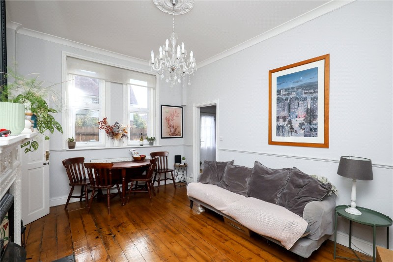 Creffield Road, London, W5