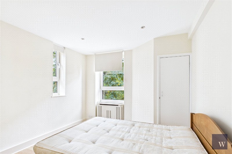 Brixton Hill, London, SW2