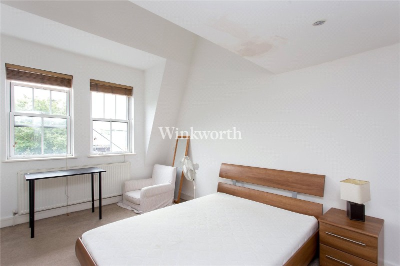 Finchley Road, Golders Green, London, NW11