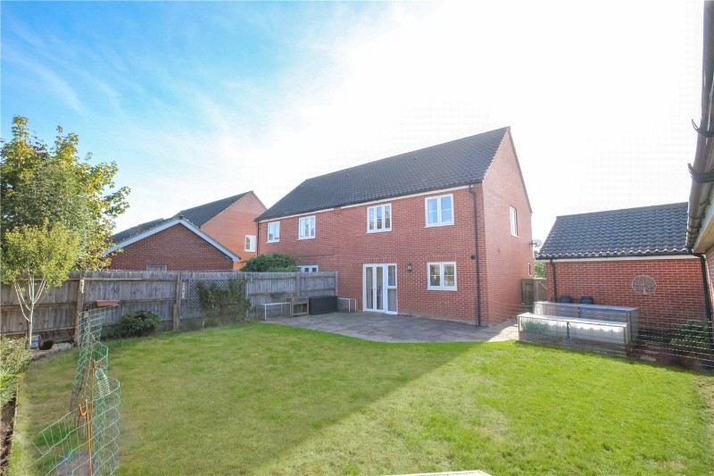 Carrington Close, Poringland, Norwich, Norfolk, NR14