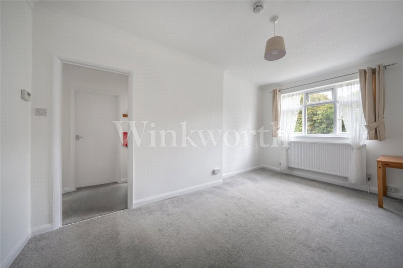 Sunningfields Road, London, NW4