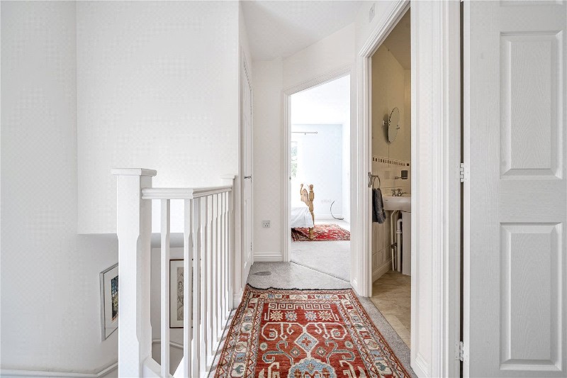 Mandarin Drive, Newbury, Berkshire, RG14