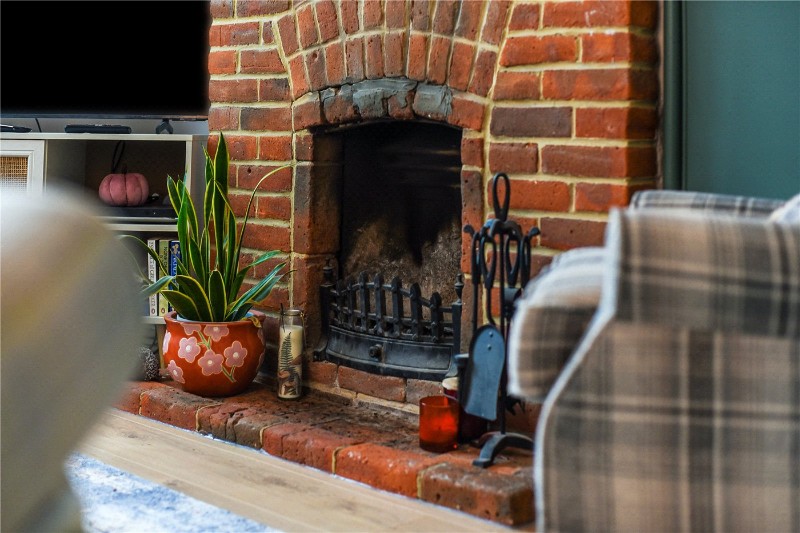 Hillside Villas, Bullington Lane, Sutton Scotney, Winchester, SO21