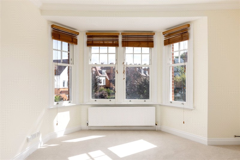 Holmbush Road, London, SW15