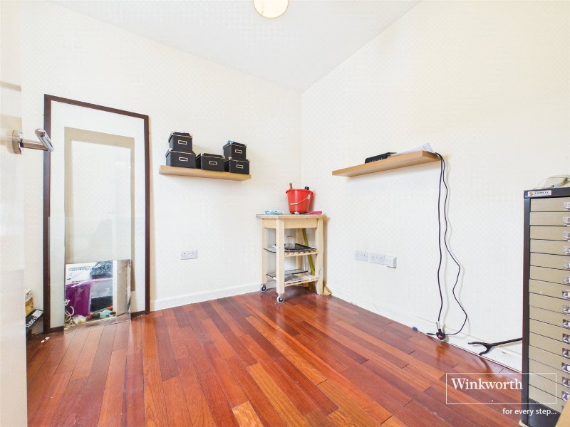 Gweal Avenue, Reading, United Kingdom, RG2