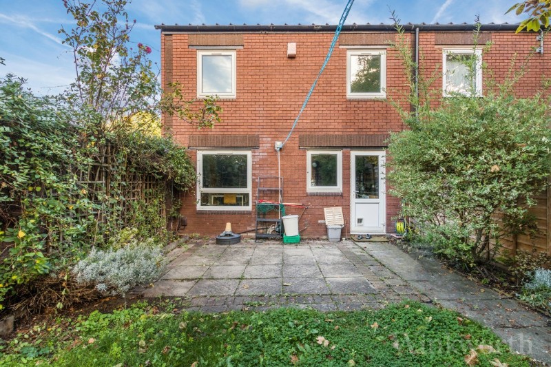 Wild Goose Drive, London, SE14