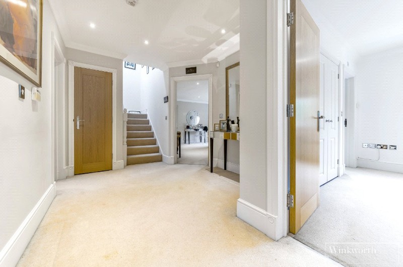 Charters Road, Sunningdale, Berkshire, SL5
