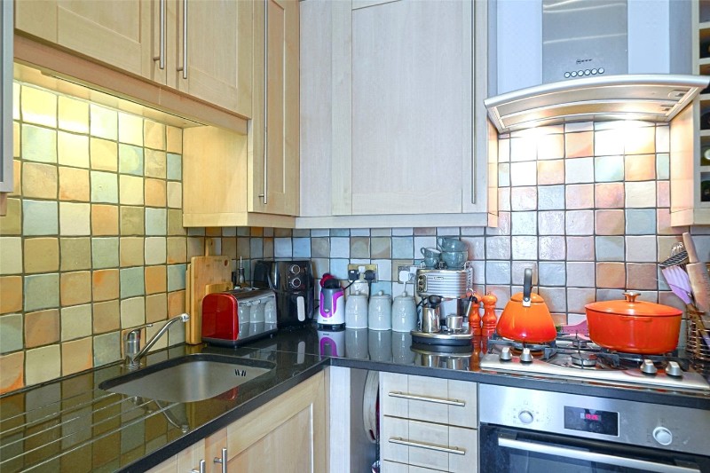 Tollington Way, London, N7