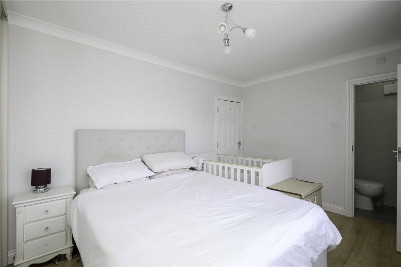 Saxon Drive, London, W3