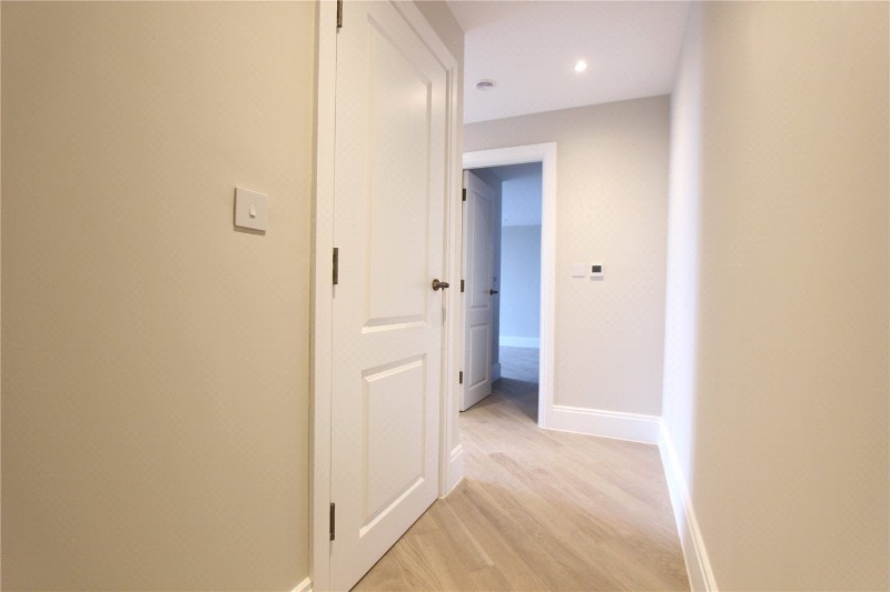 Leigh Road, Leigh-on-Sea, Essex, SS9