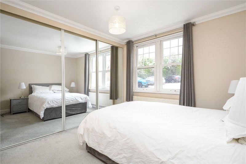 Park Rise, Leatherhead, Surrey, KT22