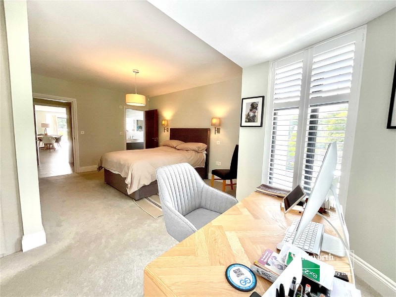 Barton Common Road, New Milton, Hampshire, BH25