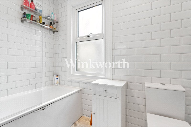 Lightcliffe Road, London, N13