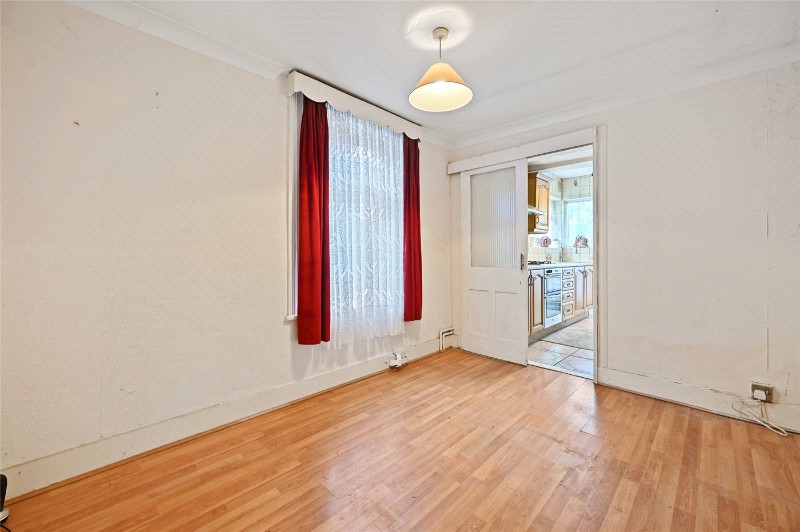 Gayford Road, London, W12