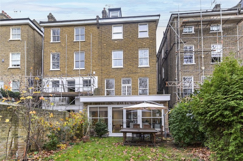 Randolph Avenue, London, W9